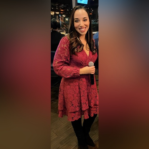 Gibson Burgundy Lace Dress - Picture 5 of 5